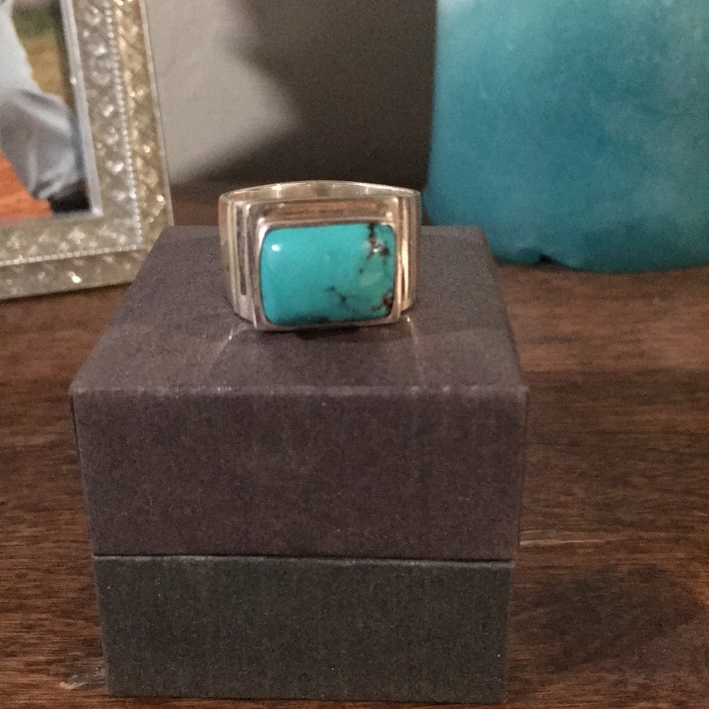 Sterling Silver w/ Turquoise Stone Ring